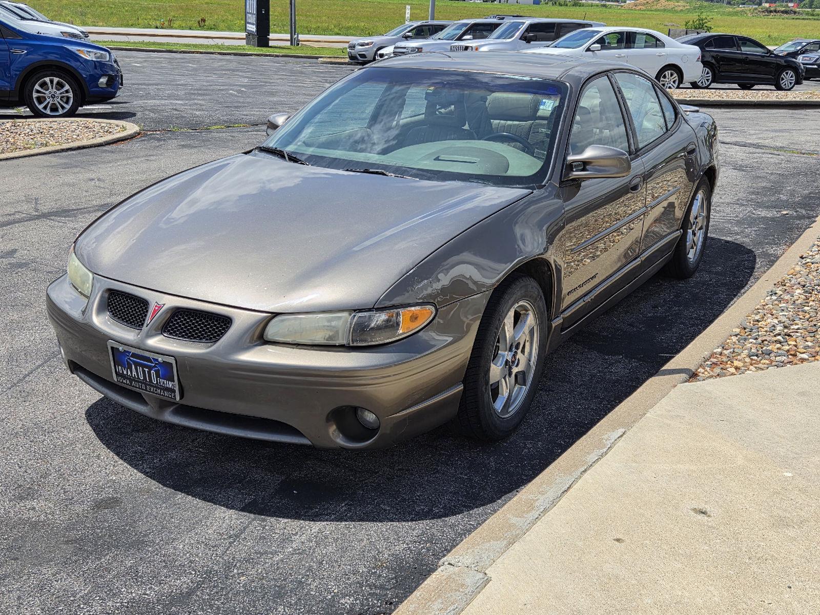 pontiac grand prix 2002 1G2WP52K72F279386 image pontiac grand prix 2002 1G2WP52K72F279386 image